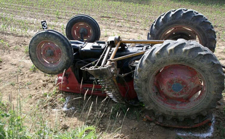 prevrtanje traktora
