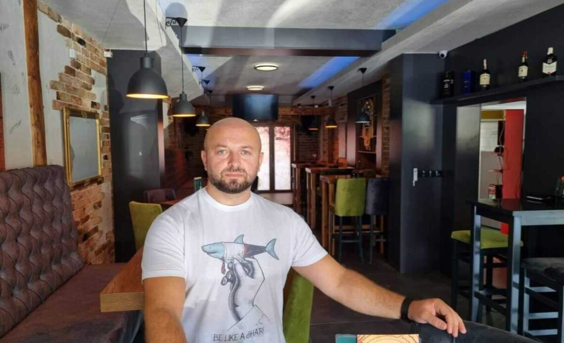 Irnad Tahirović Morgan Pub Cazin